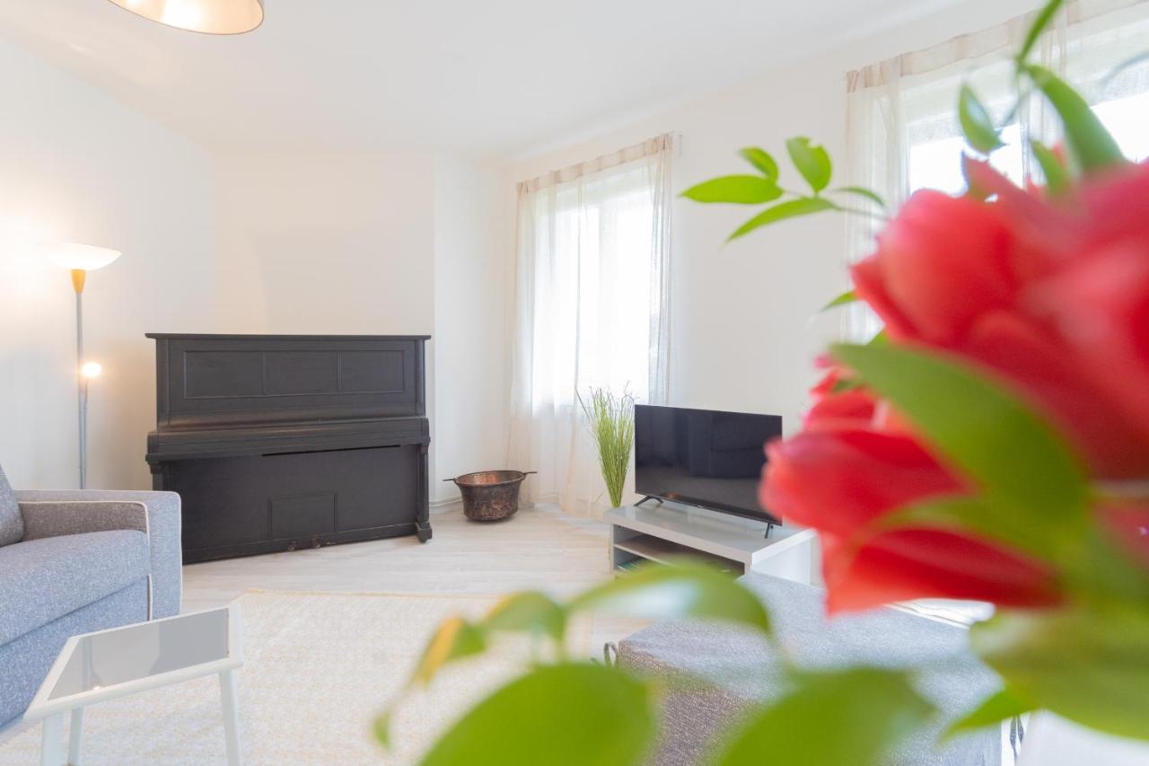 Acqua Chiara Apartment By Rent All Como دونغو المظهر الخارجي الصورة